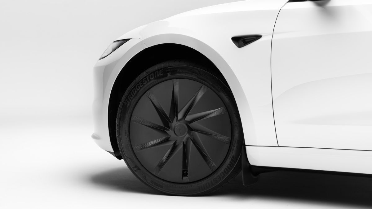 2026 Tesla Model 3 wheel