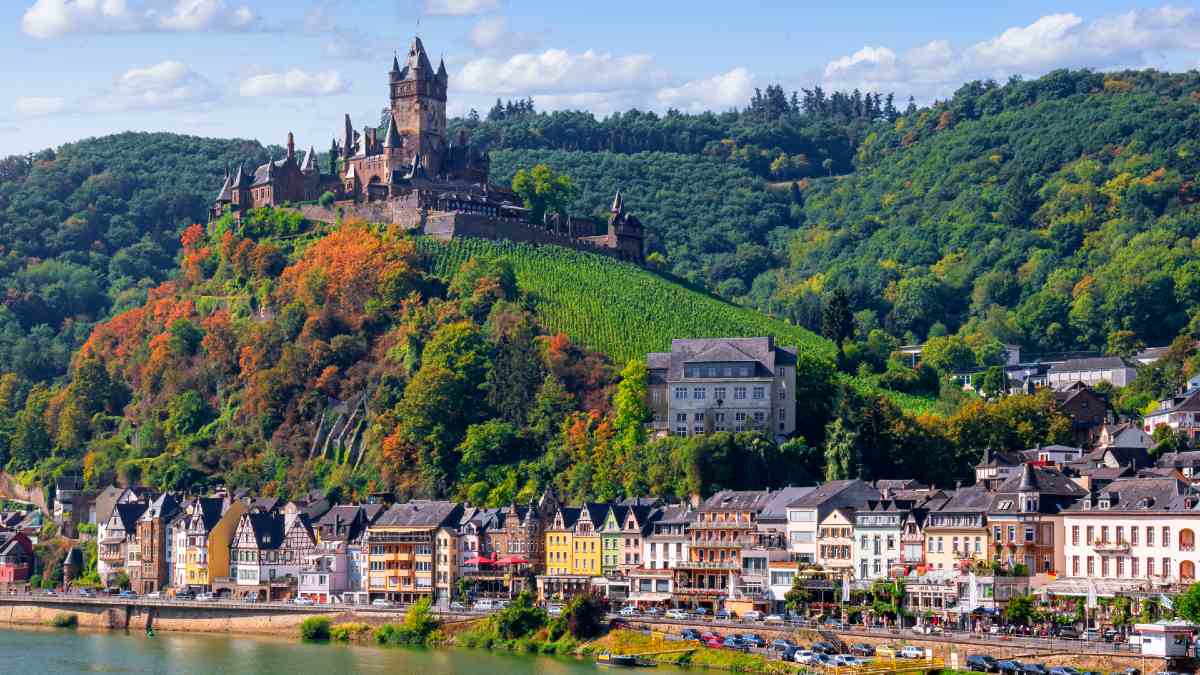  Cochem along the Moselle River, Germany 