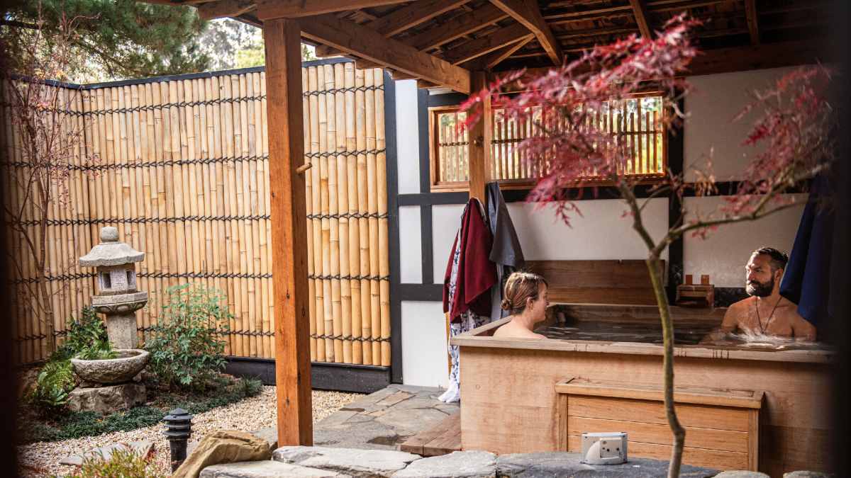 woman and man in a ryokan hot tub