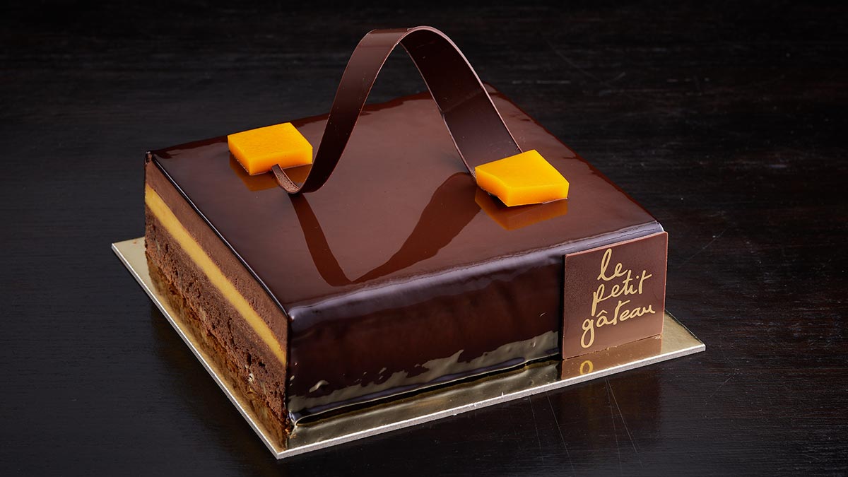 Le Petit Gateau Chocolate Brownie and Passionfruit cake.